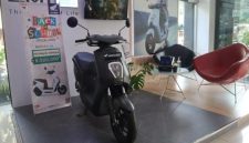 Motor Honda EM1 lagi diskon 