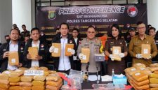 Konferensi pers Polres TANGSEL.